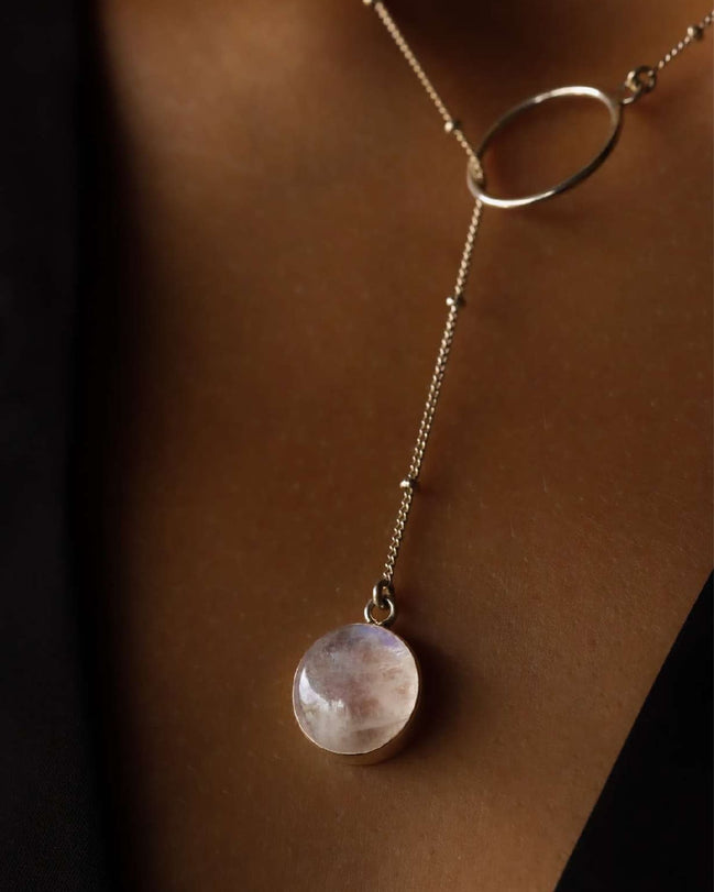 Pendant Moon Tie