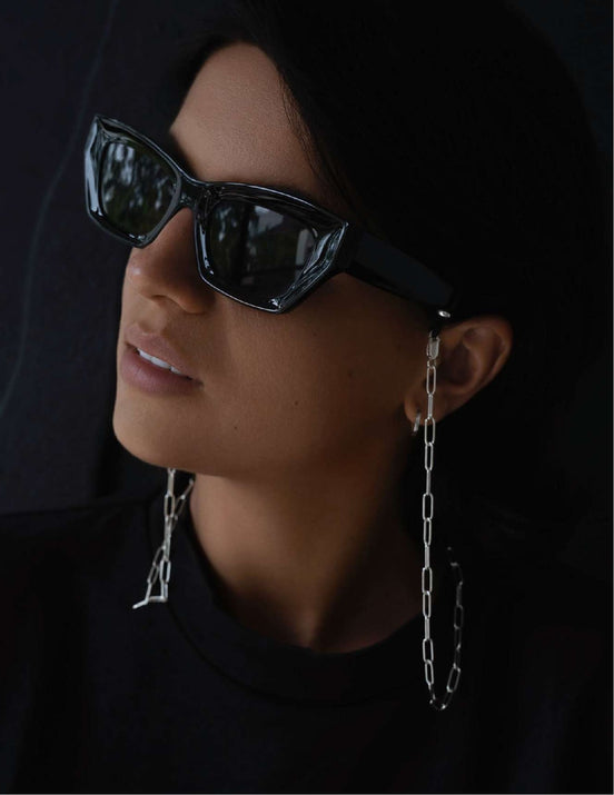 Eyewear Chain