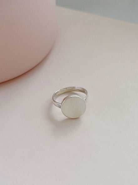 Ring Mother of Pearl